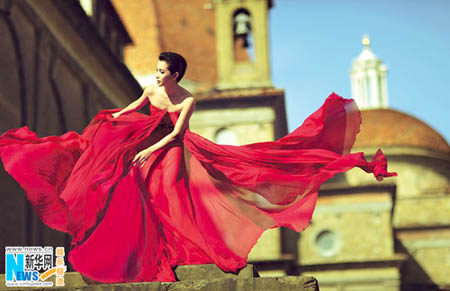 L&yacute; Băng Băng